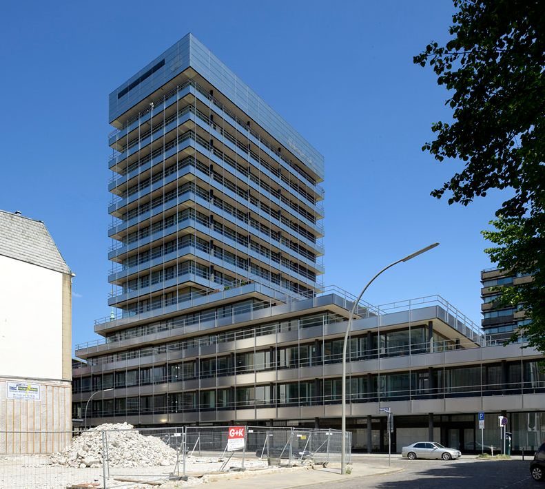 Das Hamburger Allianz-Hochhaus (1969-71) wird 2017 abgerissen - Zwischennutzung unerwünscht (Bild: Hagen Stier)