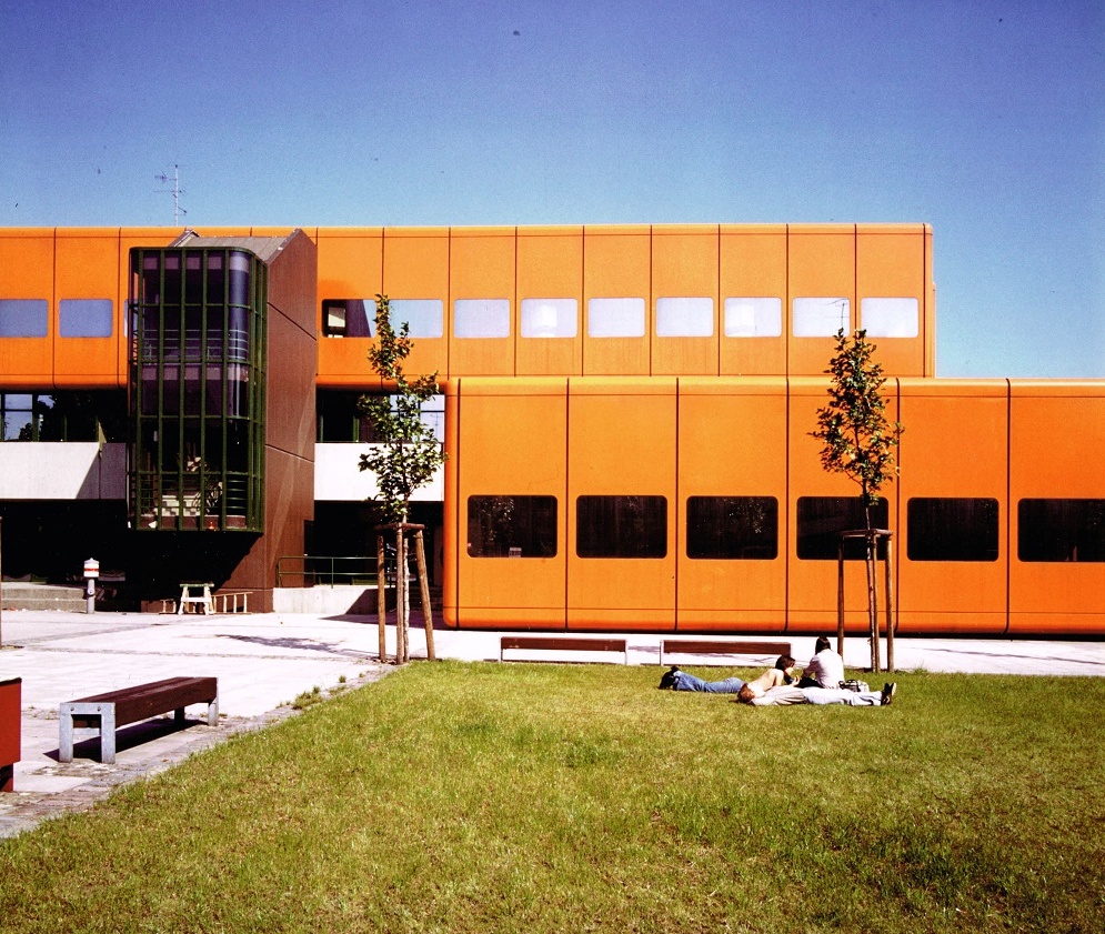 Berlin, Diesterweg-Gymnasium (Bild: Hans-Joachim Pysall, wohl Ende 1970er Jahre)