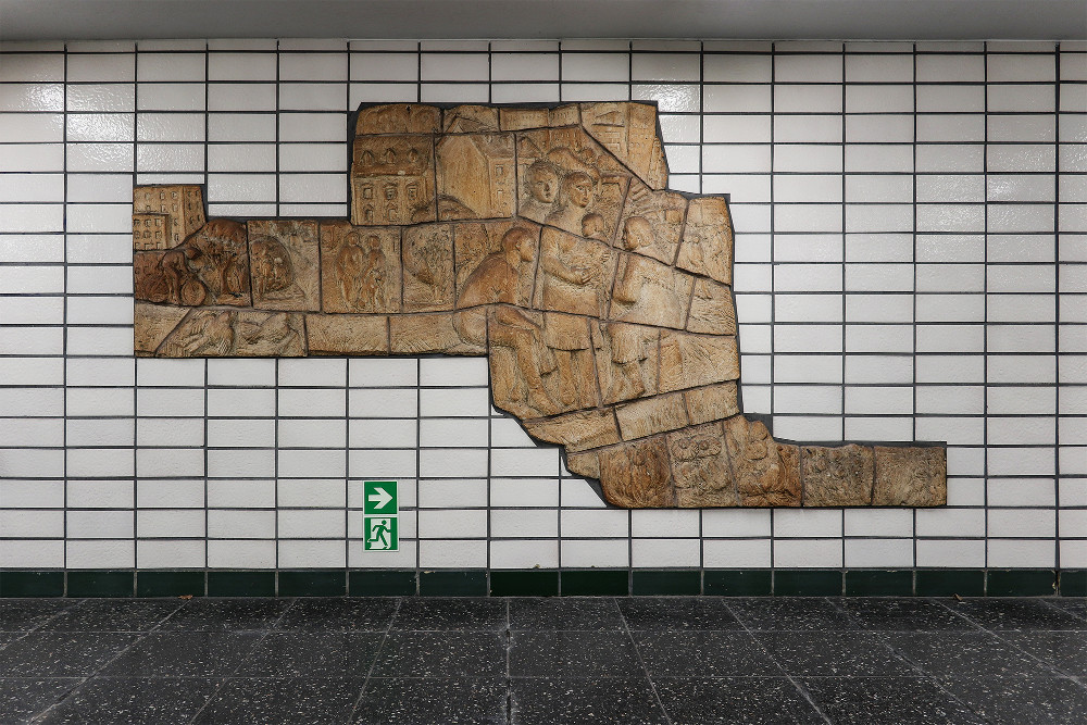 Berlin, U-Bahnhof "Tierpark" (Bild: Martin Maleschka)