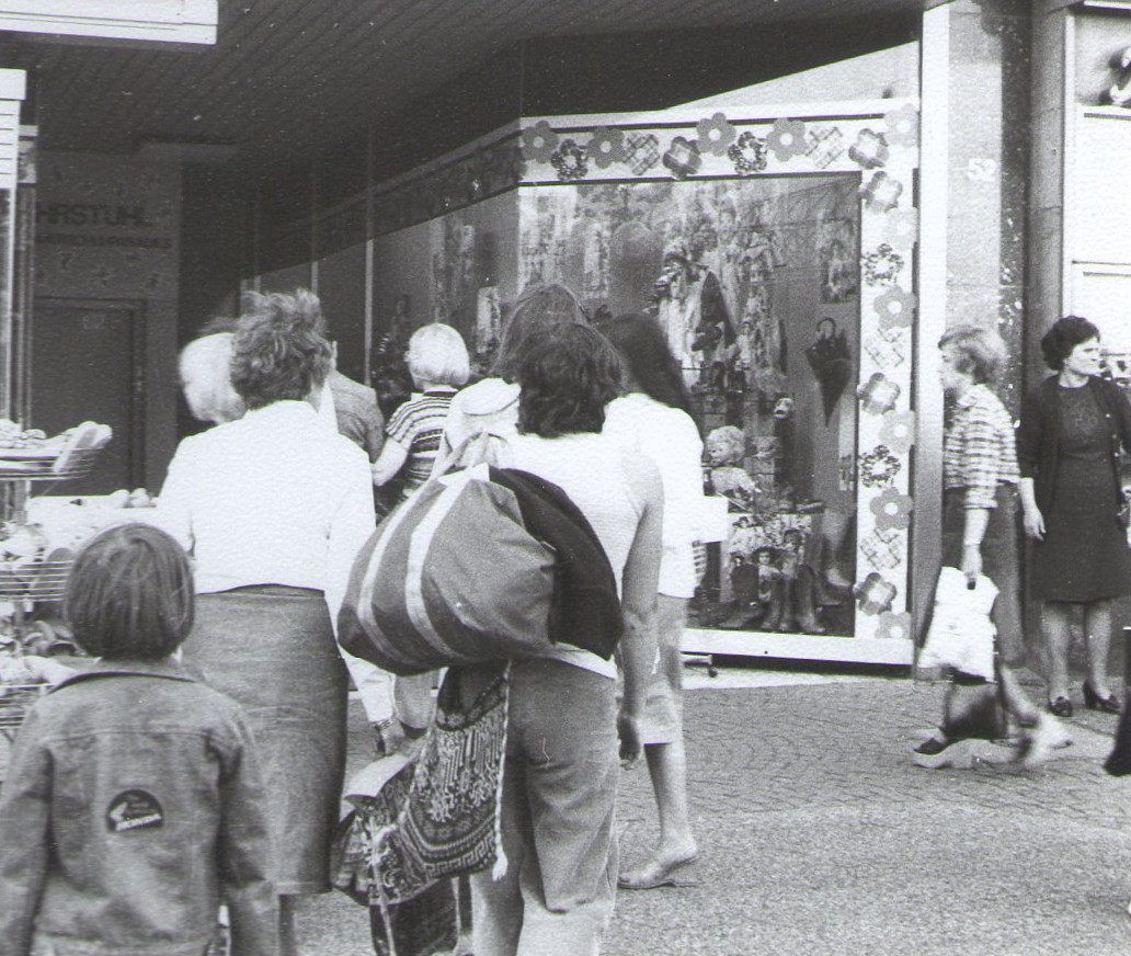 Wiesbaden, Dernsches Gelände, Einkaufsbummel, 1978 (Bild: privat)