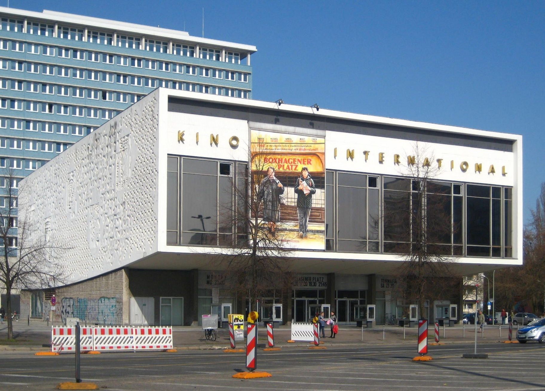 Berlin, Kino International (Jörg Zägel, CC BY-SA 3.0)