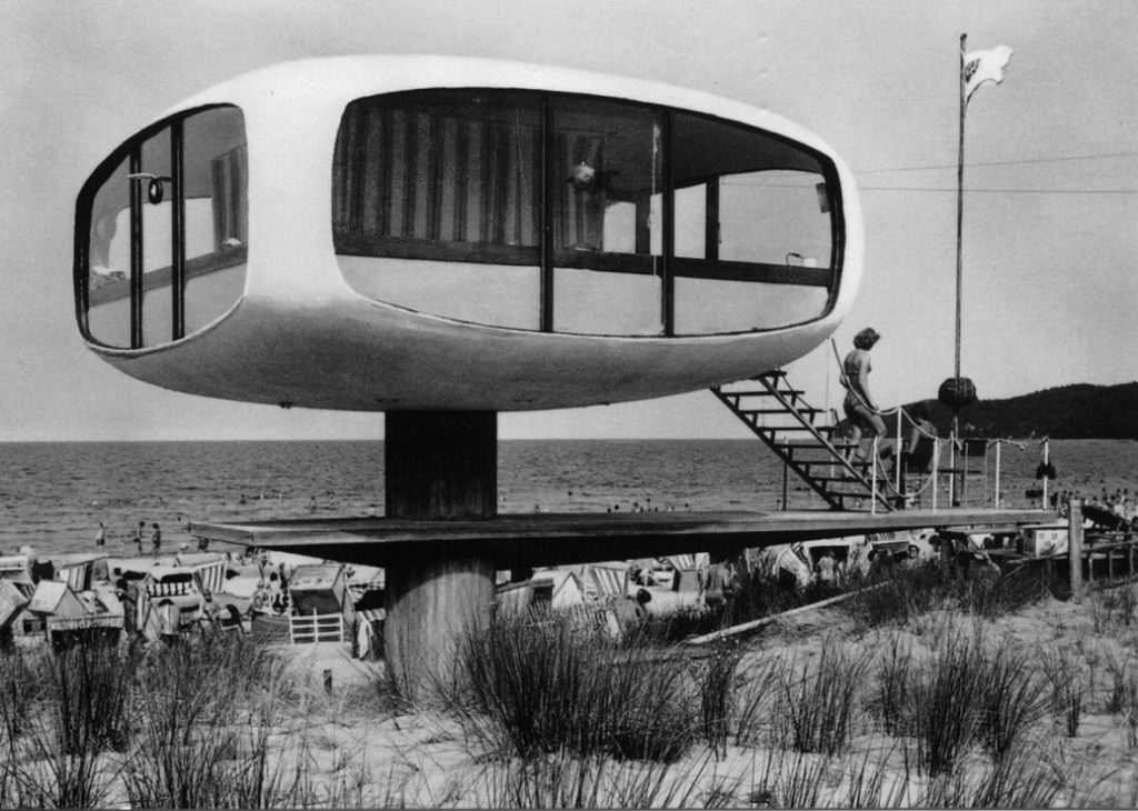 Binz, Strandwache (Bild: Müther Archiv)