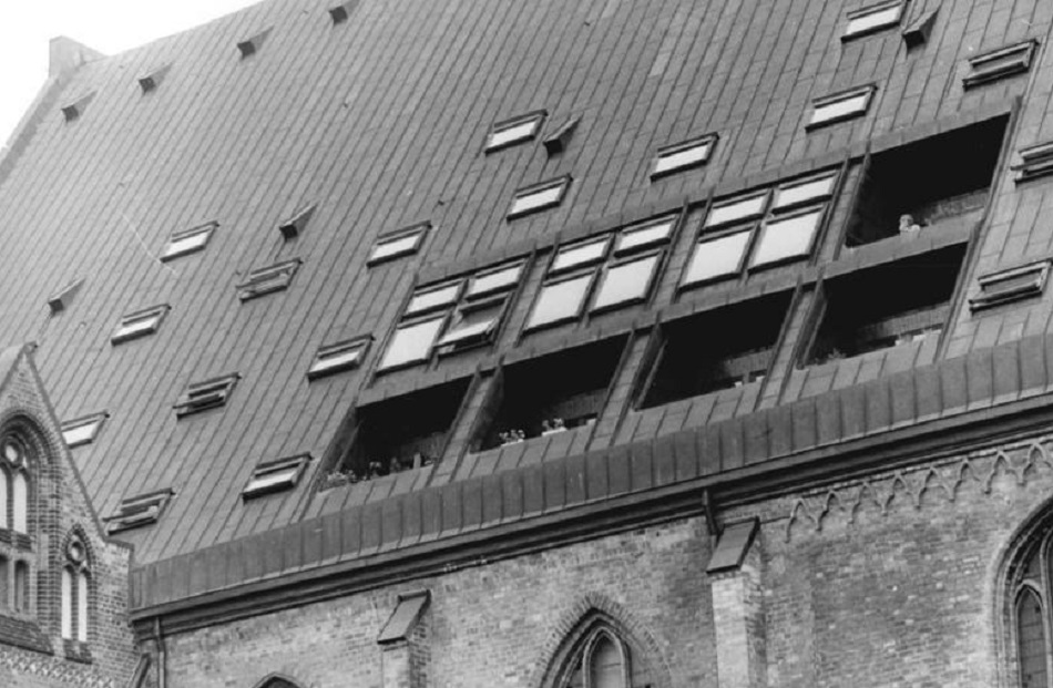 Rostock, Nikolaikirche, 1987 (Foto: Jürgen Sindermann, Bild: Bundesarchiv Bild 183-1987-1028-326, CC BY SA 3.0)
