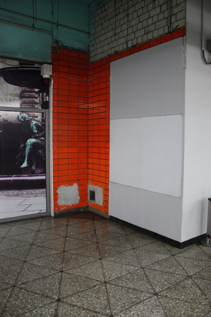 Essen, U-Bahnhof "Berliner Platz", Sanierungsarbeiten (Bild: Sebastian Bank, 2015)