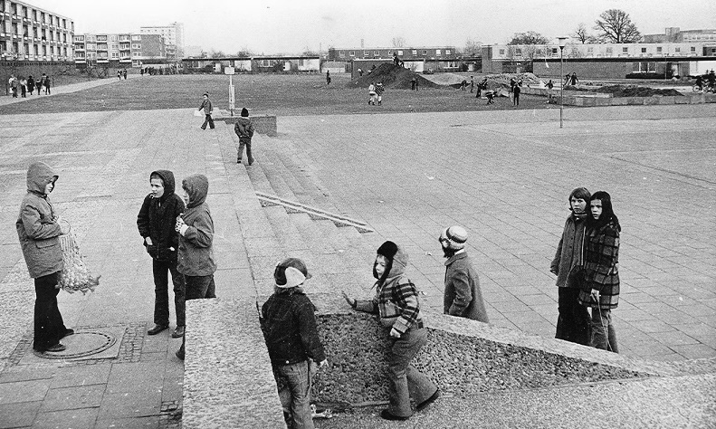 Garbsen, "Auf der Horst", von-Woyna-Platz, 1973 (Foto: Wilhelm Bartling, Bild: Stadtarchiv Garbsen)