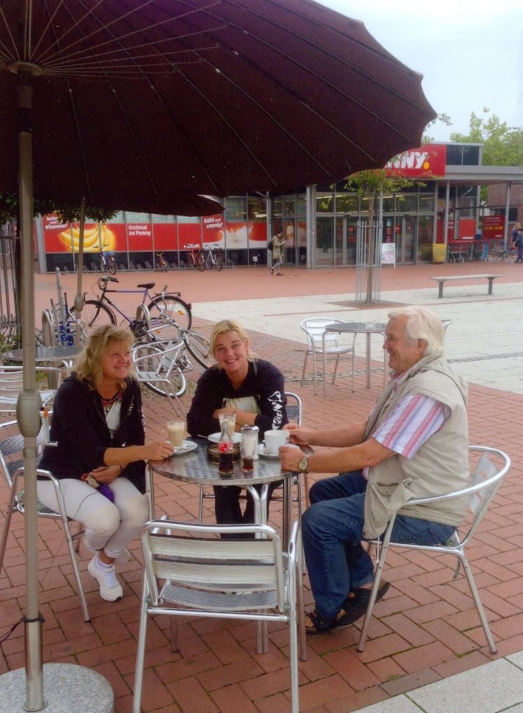 Garbsen, "Auf der Horst", Café am Hérouville-St.-Clair-Platz, 2016 (Foto: privat)