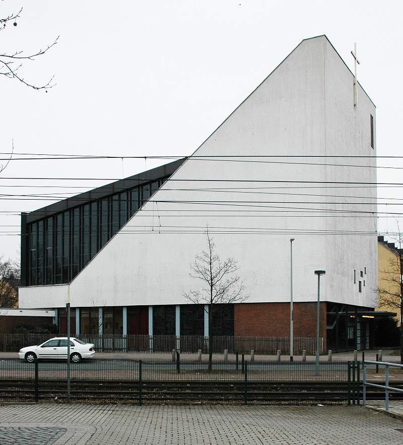Hannover-Leinefelden, Gustav-Adolf-Kirche (Bild: Ulrich Knufinke)