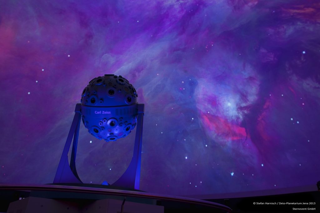 Jena, Zeiss-Planetarium, "UNINebula 2013) (Copyright: Stefan Harnisch, Zeiss-Planetarium 2013, Sternevent GmbH)