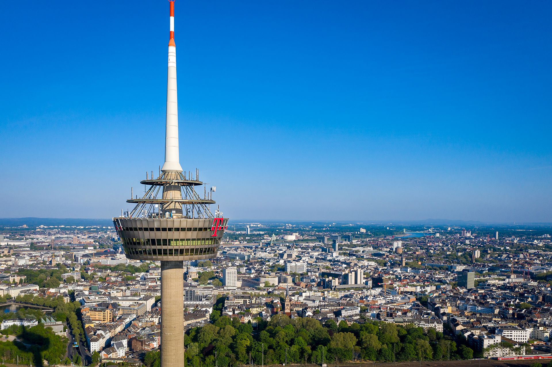 Köln, Fernsehturm (Bild: Superbass, CC BY-SA 4.0)