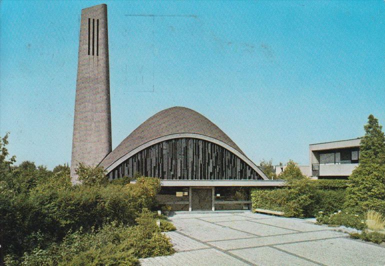 Meerbusch-Büderich, Christuskirche (Bild: historische Postkarte)
