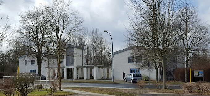 Neubrandenburg-Ost, Gemeindehaus der Friedensgemeinde