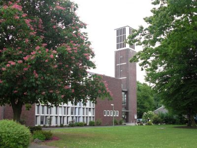 Neukirchen-Vluyn, Friedenskirche