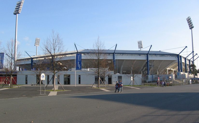 Nürnberg, Max-Morlock-Stadion (Bild: Chris Baier, CC BY-SA 2.5)