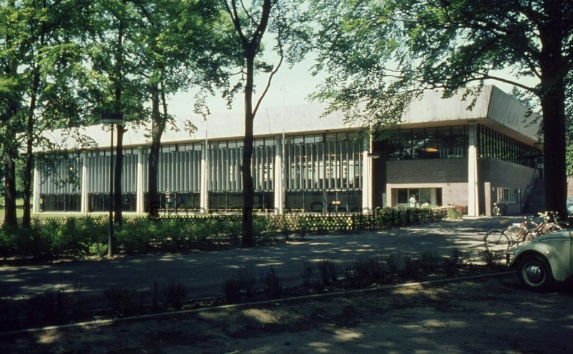 Bad Oldesloe, Stormarnhalle, um 1970 (Foto: Hans Mallek, Bild: Kreisarchiv Stormarn, CC BY SA 4.0, um 1970)