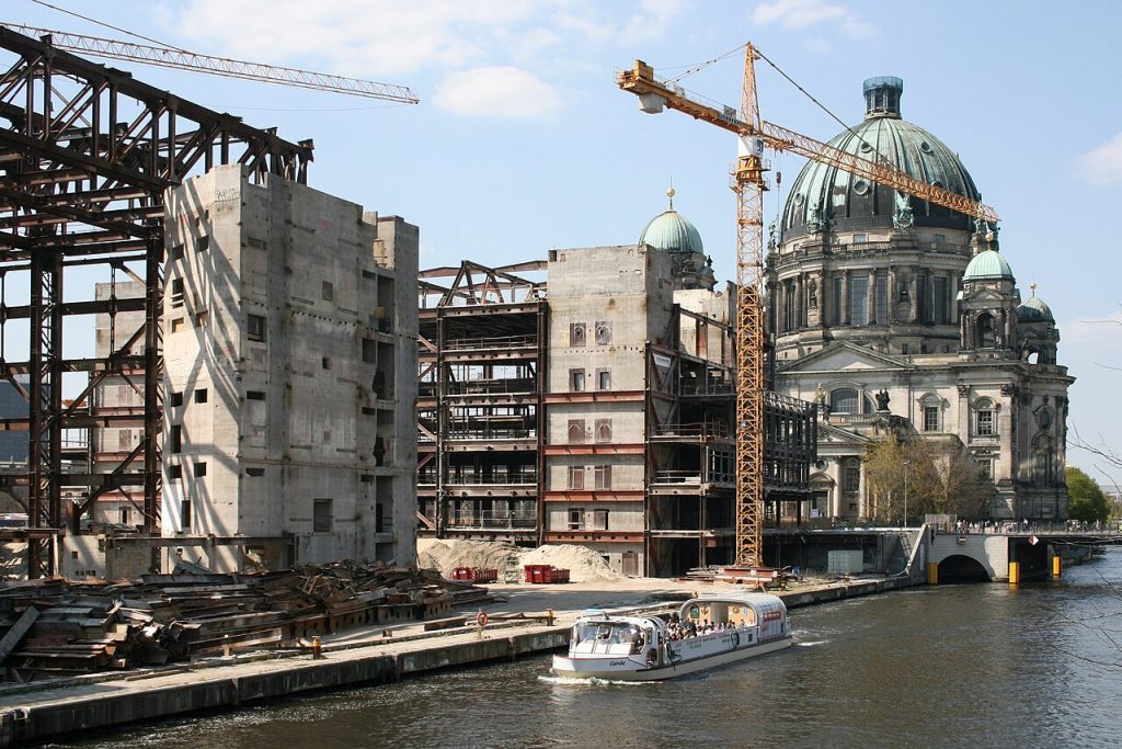 Berlin, Rückbau des Palastes der Republik, 2008 (Bild: Sir James, GFDL oder CC BY SA 3.0)