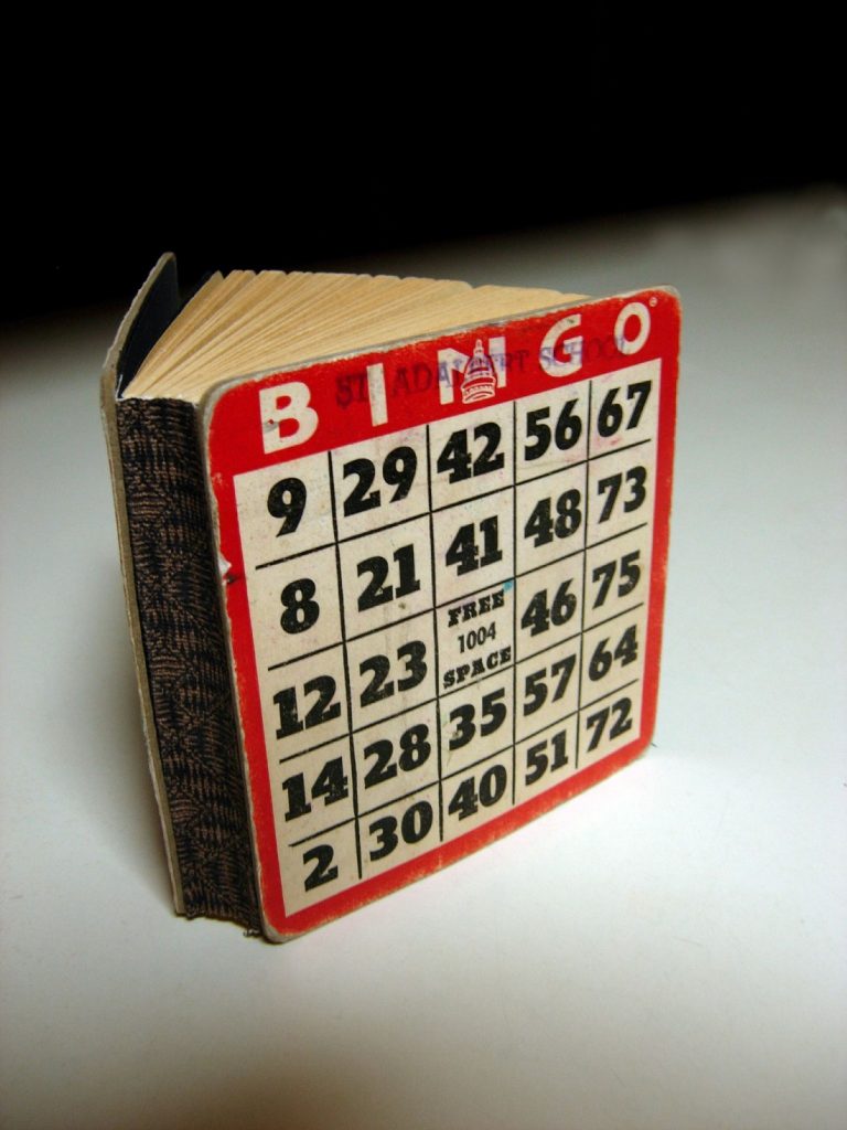 Bingo-Buch (Bild: Lisa Yarost, CC BY 2.0, 2007)