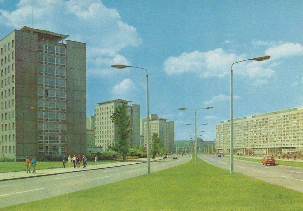 Dresden, Neubauten an der Leningrader Straße (Bild: Brück & Sohn, Meißen)