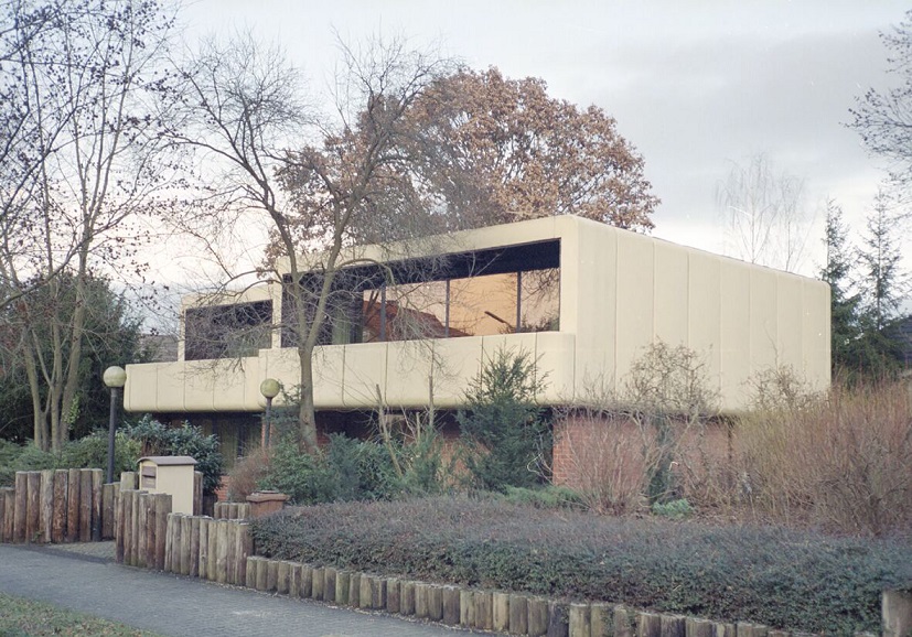 fg 2000 Wohnhaus Familie Feierbach, erbaut 1979 in Altenstadt/Hessen (Bild: FOMEKK Bauhaus-Universität Weimar, 2002)