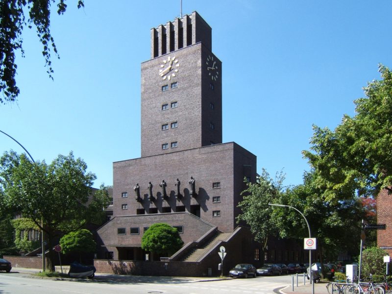 Hamburg-Barmbek, Bugenhagenkirche
