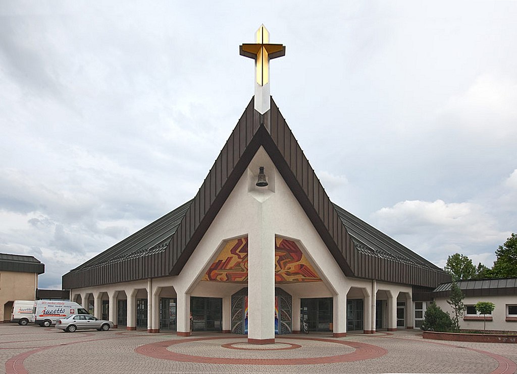 Kirchen der (P)Ostmoderne