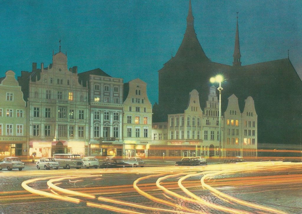Rostock, Ernst-Thälmann-Platz (Bild: VEB Bild und Heimat, Reichenbach i. V. (Müller))