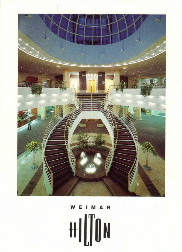 Weimar, Hilton Hotel (Bild: historische Postkarte)