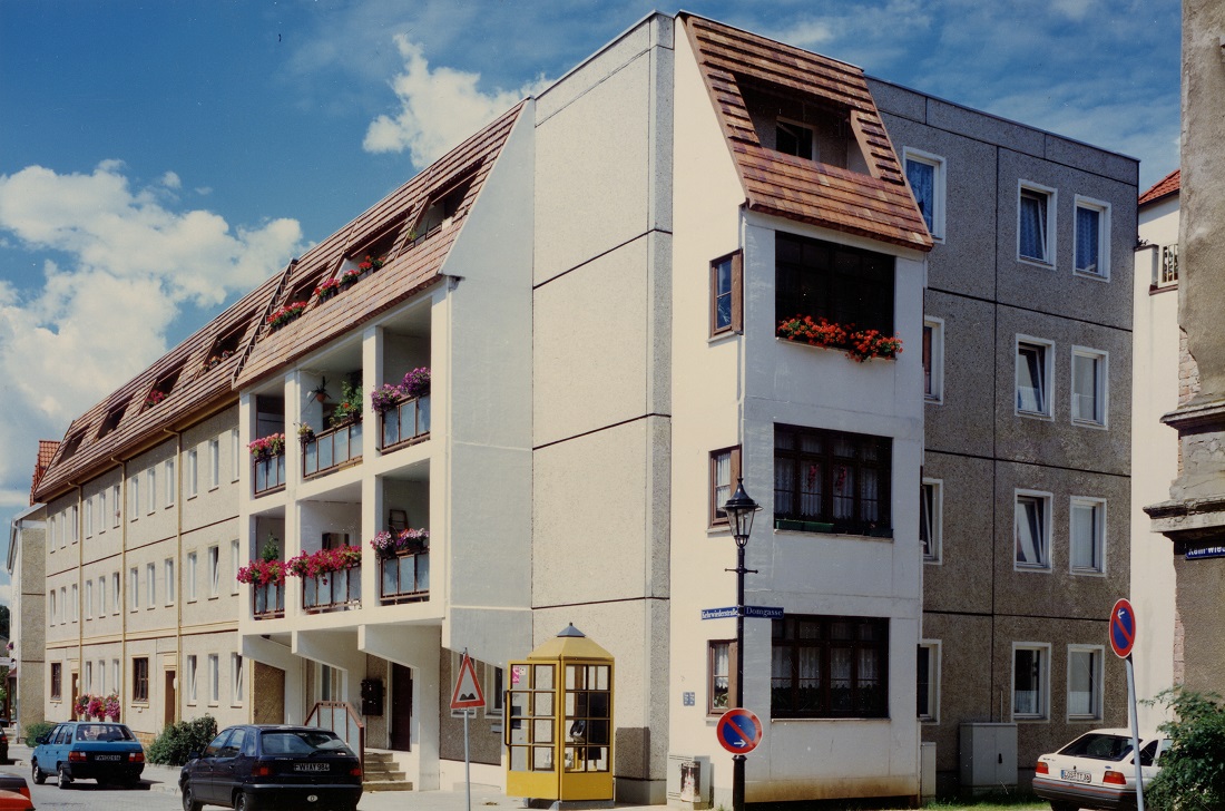 Wohnhaus in Fürstenwalde (IRS Erkner, Wissenschaftlicher Nachlass Sigrid Maciaszek, C52 12 2-001)