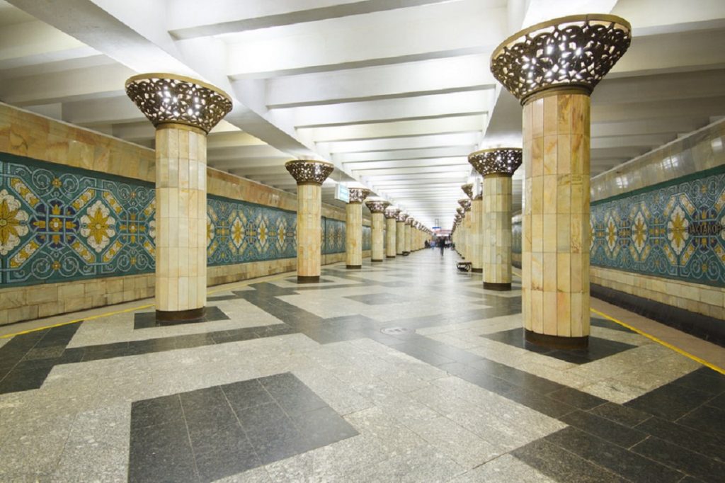 Taschkent, Metrostation mit Mosaikgestaltung der Brüder Jarsky (Bild: валентин паршин, CC0 1.0, 2020)