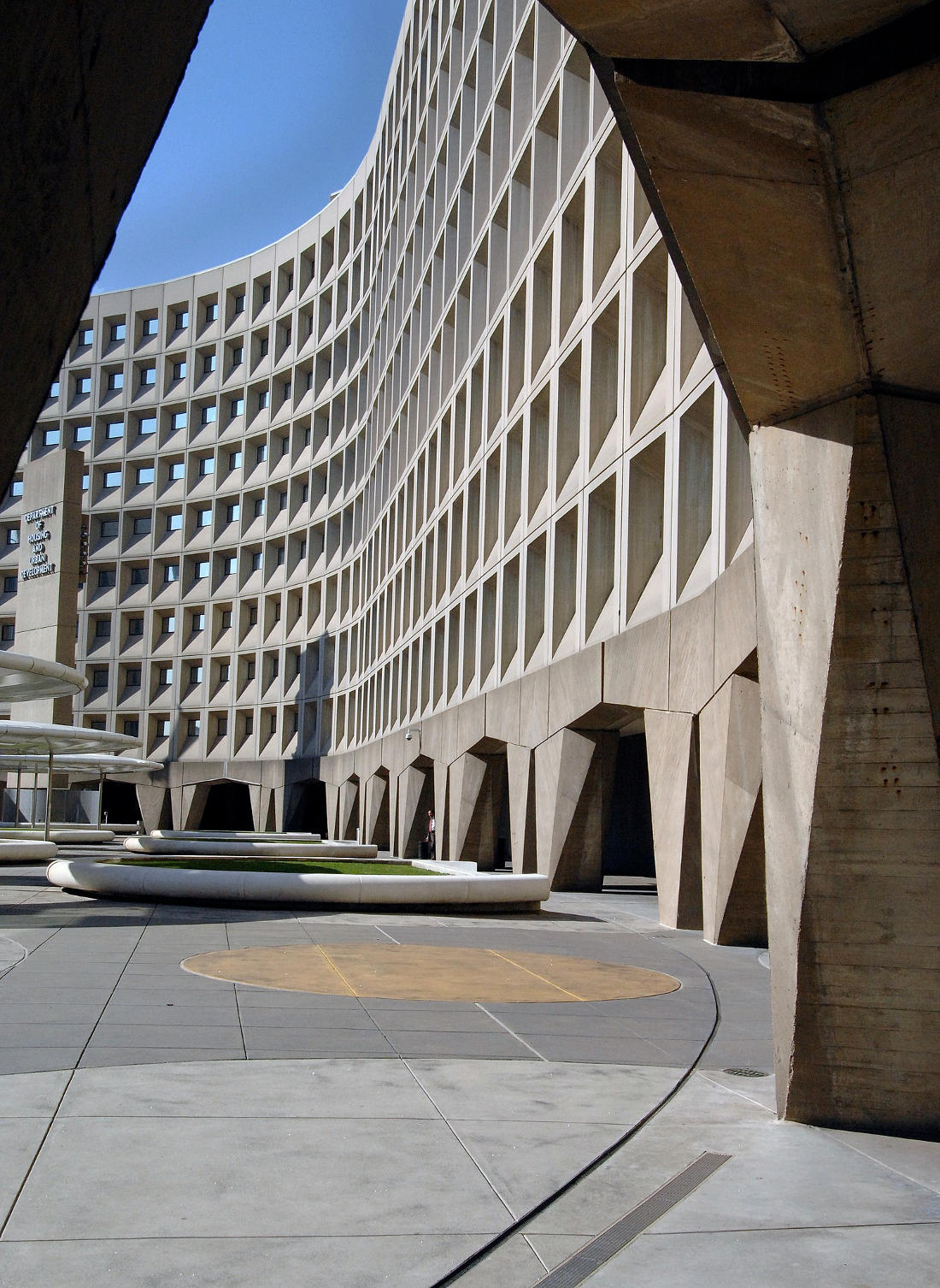 Washington, Robert C. Weaver Federal Building (Bild: National Archives at College Park - Still Pictures, PD, 2009)